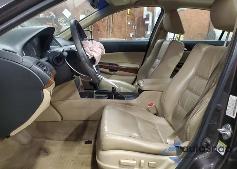 2011 Honda Accord Exl from USA, damaged, VIN 1HGCP2F88BA133329